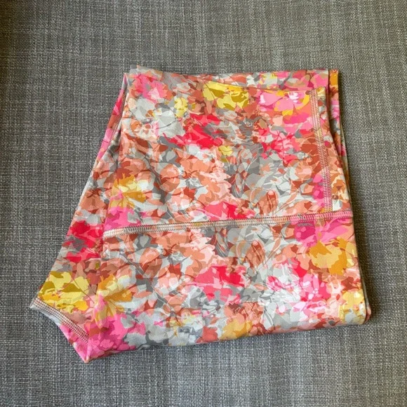 NWOT Lululemon Align High-Rise 28” Inflorescence Multi Floral Leggings size 10 - Picture 6 of 10